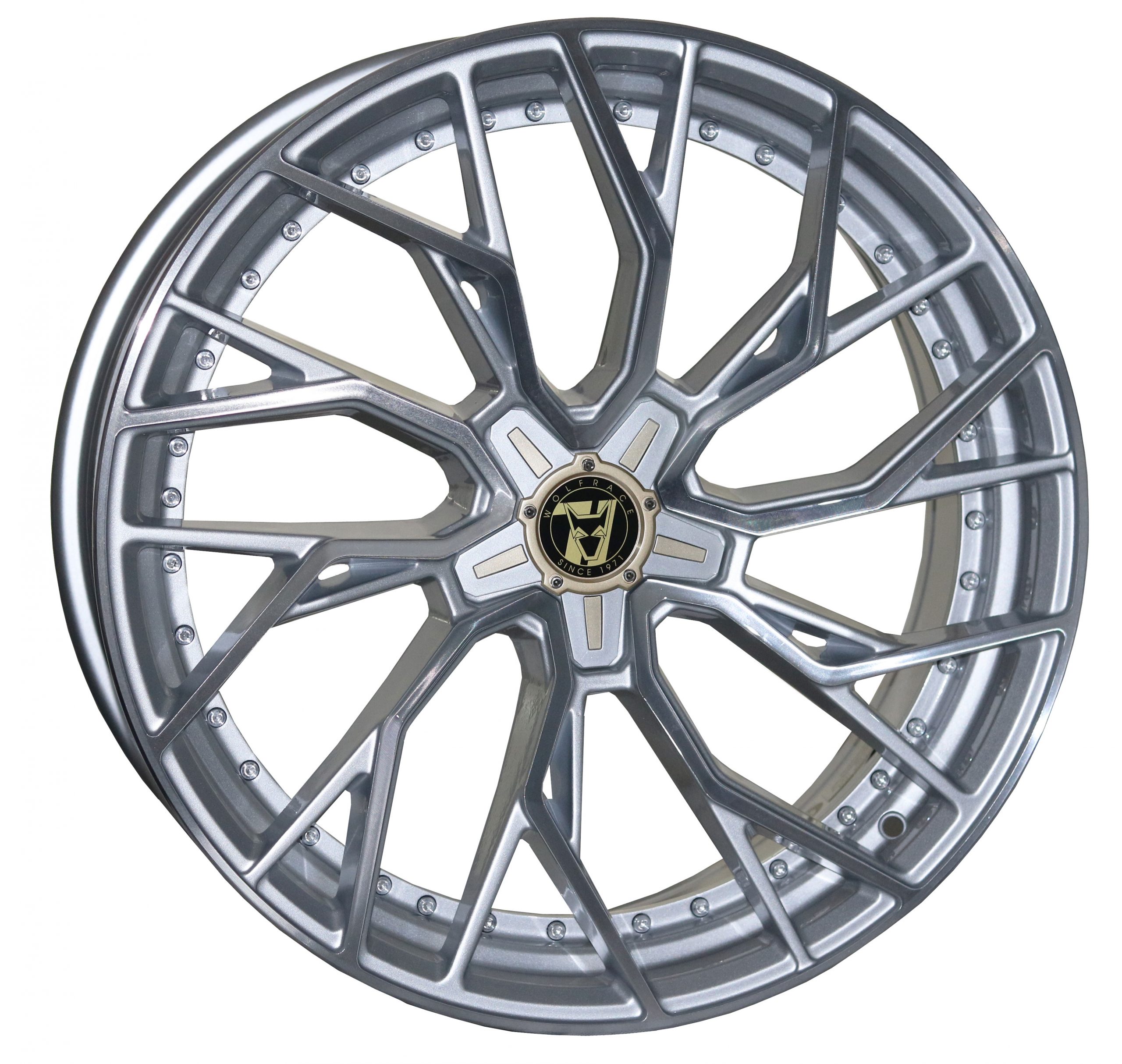 Wolfrace_7_1Luxury_Voodoo_Urban_Chrome_Polished_Alloy_Wheel